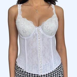 Elegant White Lace Corset